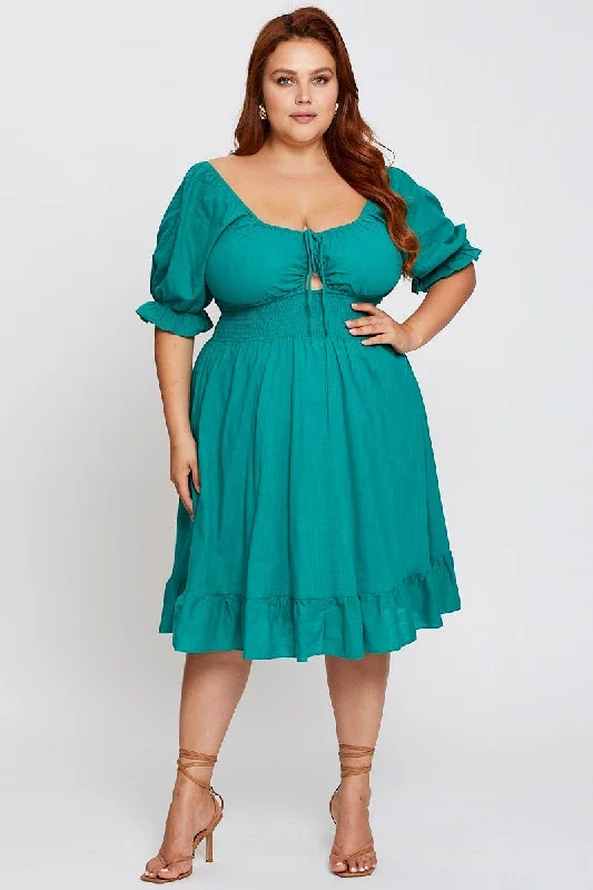 tulle evening dress-Green Short Puff Sleeve Peephole Skater Dress