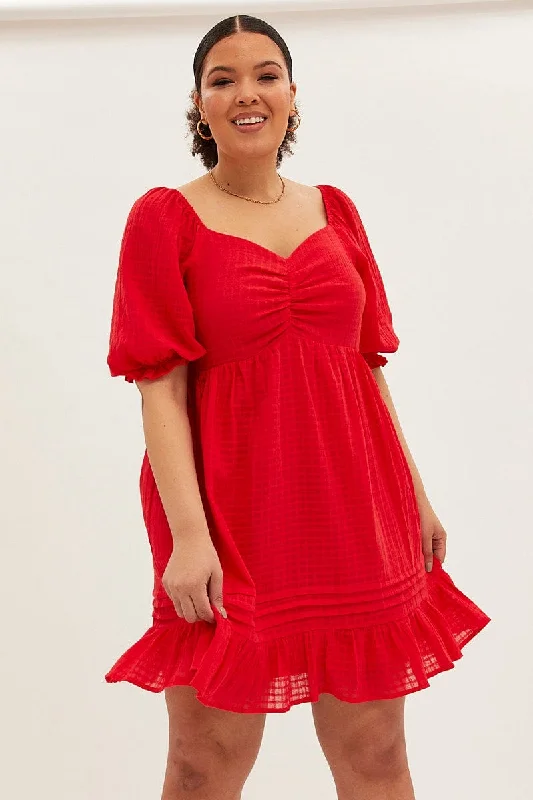 short sleeve maxi dress-Red Fit And Flare Dress Short Sleeve Sweetheart Neck