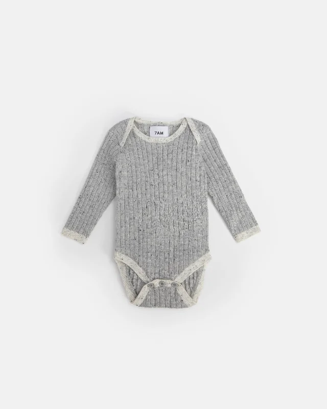 polka dot dress-Long Sleeve Bodysuit - Hug Me | Light Heather Grey