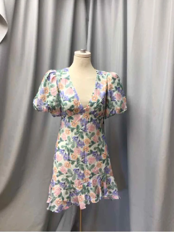 cream cocktail dress-ASTR SIZE SMALL Ladies DRESS