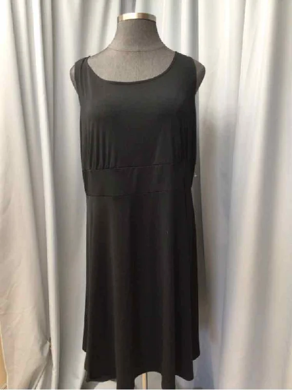 tiered peasant dress-AVENUE SIZE 22/24 Ladies DRESS