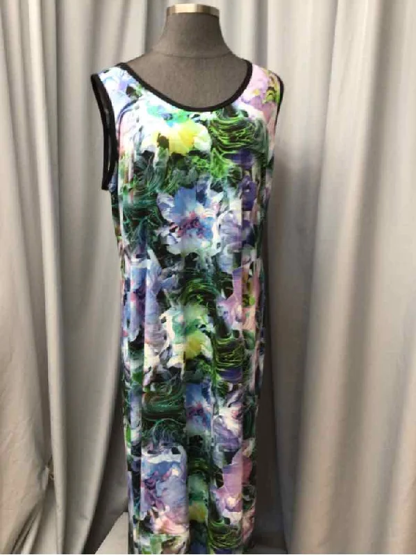 fit and flare dress-AVENUE SIZE 22/24 Ladies DRESS